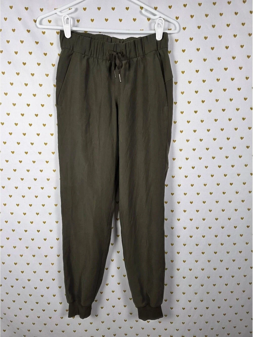 Lululemon Women's Olive Green High Rise Stretch Jogger Pants Size 2